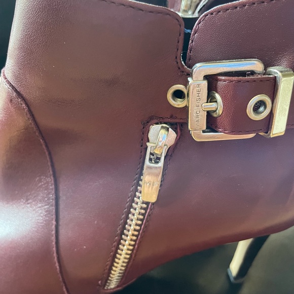 Marc Fisher heeled booties. Size 10 - Picture 6 of 6